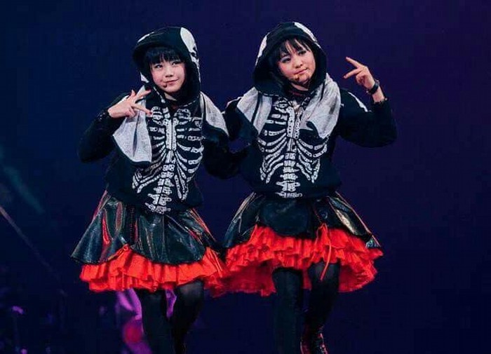 Babymetal 4の歌 日本はロックとメタルでアメリカを打ち負かしてる 海外の反応 Babymetalize