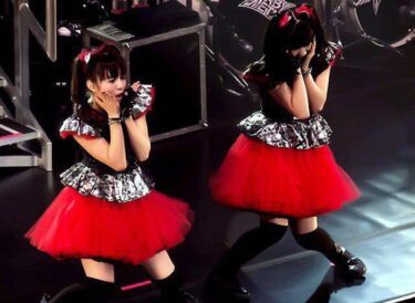 Babymetalが神バンドを段階的に排除していってるってことあるかな 海外の反応 Babymetalize