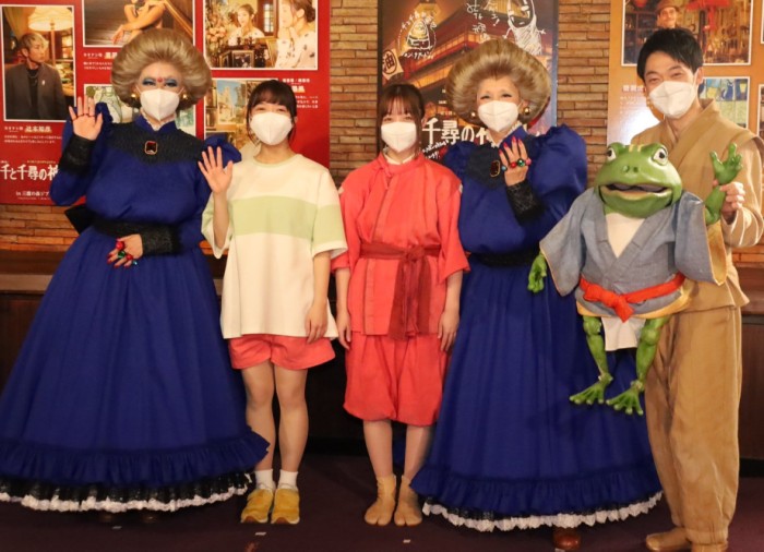 舞台バージョンの千と千尋の神隠しのビジュアル 海外の反応 Babymetalize