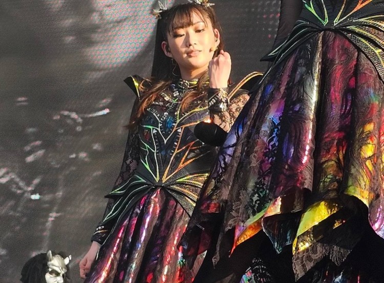 Passcodeの大上陽奈子が、MOAMETALのDead Popのコメントに言及してるぞ